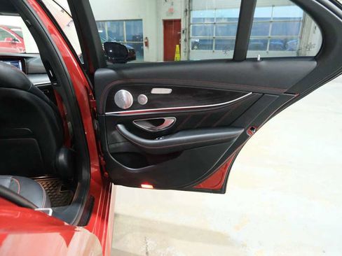 Used 2018 Mercedes-Benz E 43 AMG 4MATIC Sedan image 27