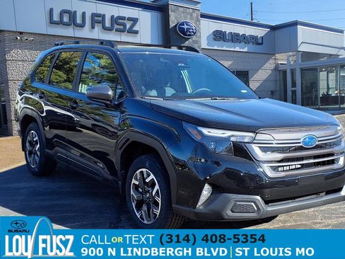 New 2026 Subaru Forester Premium w/ Base/Premium Package image 1