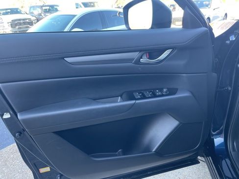 Used 2025 MAZDA CX-5 AWD 2.5 S w/ Preferred Package image 16