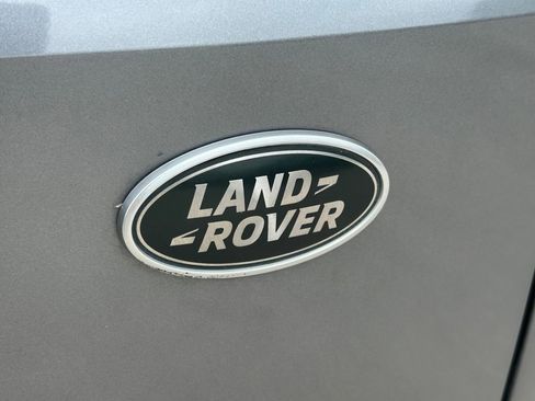 Used 2021 Land Rover Range Rover Evoque SE AWD/4WD image 14