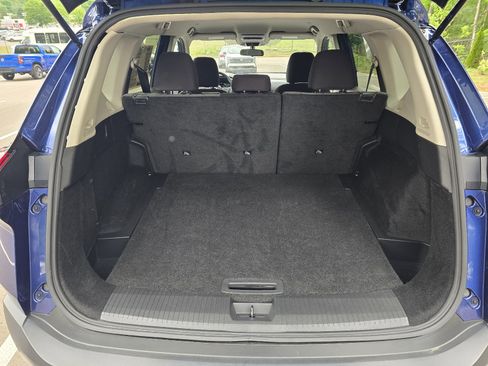 Used 2023 Nissan Rogue SV AWD/4WD image 25
