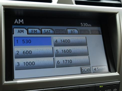 Used 2013 Lexus GX 460 Premium AWD/4WD image 37