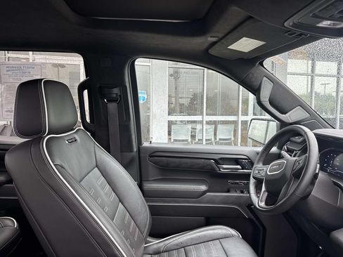 Used 2025 GMC Sierra 1500 AT4X AWD/4WD image 11