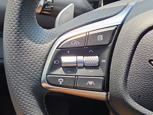 Used 2026 Genesis G70 2.5T RWD image 24