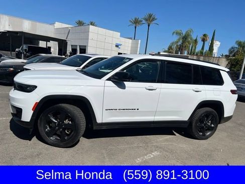 Used 2023 Jeep Grand Cherokee L Laredo AWD/4WD image 1