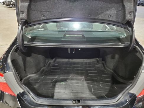 Used 2017 Toyota Camry SE FWD image 38