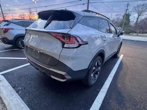Certified 2023 Kia Sportage X-Line w/ X-Line Premium Package image 3