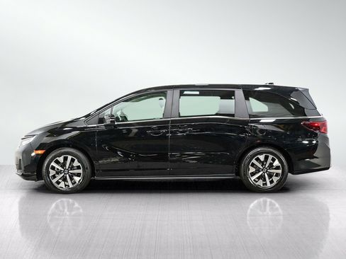 Used 2026 Honda Odyssey EX-L image 2