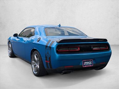 Used 2019 Dodge Challenger R/T Scat Pack w/ Driver Convenience Group RWD image 8
