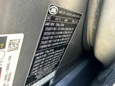 Used 2019 Land Rover Range Rover Sport HSE AWD/4WD image 28