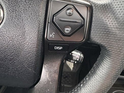 Used 2019 Toyota 4Runner TRD Off-Road image 31