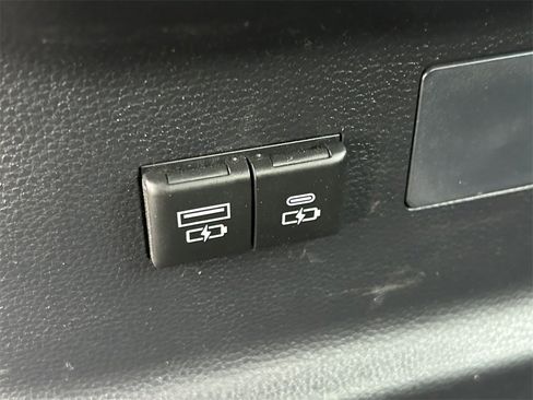 Used 2025 Toyota Tundra SR5 image 20