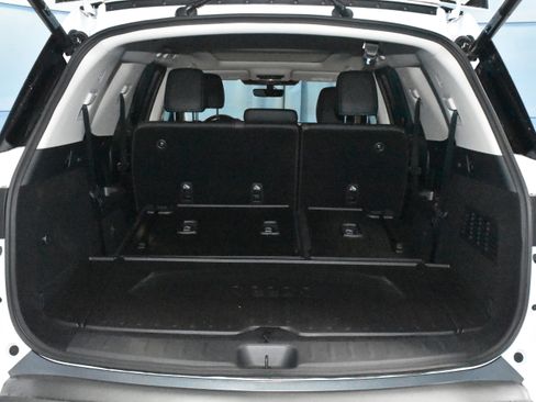 New 2026 Nissan Pathfinder Platinum w/ Cargo Package AWD/4WD image 28