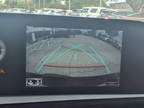Used 2022 Lexus ES 350 F Sport w/ Accessory Package 2 FWD image 4