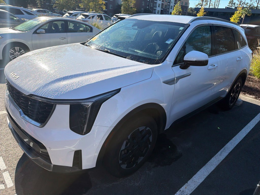 Used 2024 Kia Sorento S AWD/4WD image 1