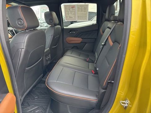 Used 2023 GMC Canyon AT4 w/ AT4 Premium Package image 19