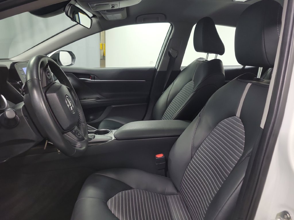 Used 2024 Toyota Camry SE FWD image 15