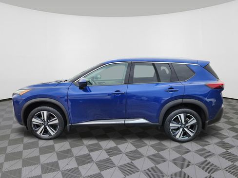 Used 2023 Nissan Rogue SL w/ SL Premium Package image 5
