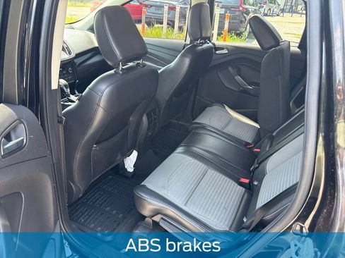 Used 2019 Ford Escape SE AWD/4WD image 13