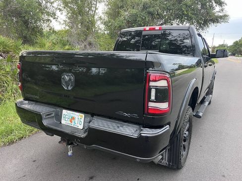 Used 2021 RAM 2500 Big Horn w/ Level B Equipment Group AWD/4WD image 9