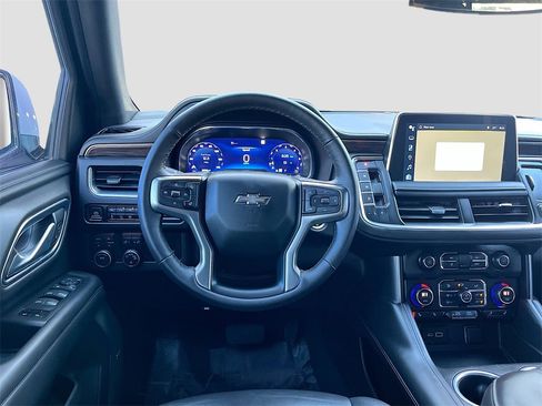 Used 2022 Chevrolet Tahoe Z71 w/ Luxury Package image 24