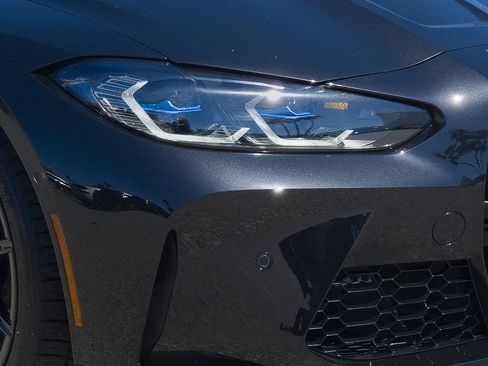 Used 2021 BMW M4 Competition w/ Executive Package image 6