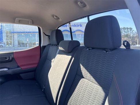Used 2019 Toyota Tacoma SR5 image 26