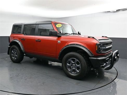 Used 2024 Ford Bronco Big Bend image 3