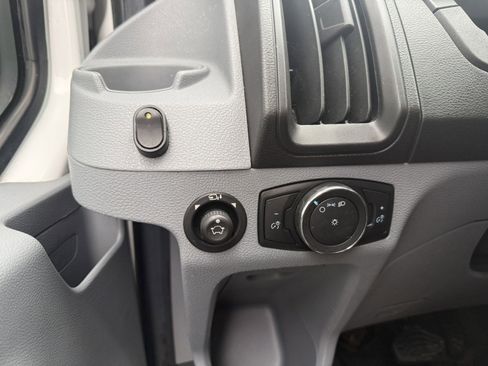 Used 2018 Ford Transit 250 148 Medium Roof w/ Exterior Upgrade Package image 25