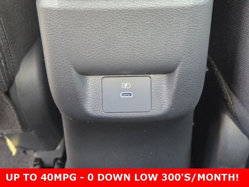 New 2025 Nissan Versa SV w/ Trunk Package image 12