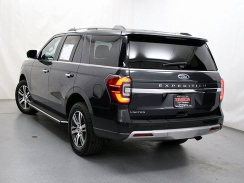 Used 2023 Ford Expedition Limited image 8