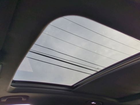 Used 2021 Cadillac XT4 Premium Luxury w/ Cold Weather Package image 19