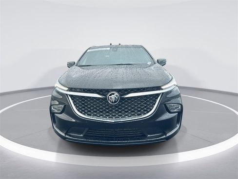Used 2022 Buick Enclave Avenir w/ Avenir Technology Package image 3