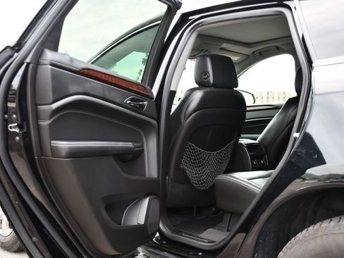 Used 2015 Cadillac SRX Luxury w/ Driver Awareness Package AWD/4WD image 21