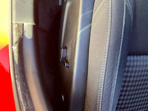 Used 2018 Dodge Charger GT w/ Blacktop Package image 16