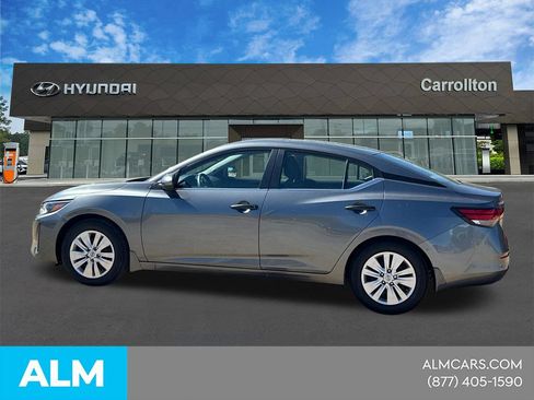 Used 2025 Nissan Sentra S FWD image 10