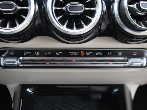 Certified 2024 Mercedes-Benz EQB 250+ image 23