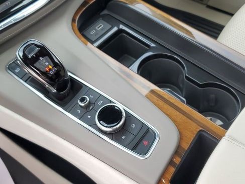 Used 2024 Cadillac Escalade Sport Platinum AWD/4WD image 19