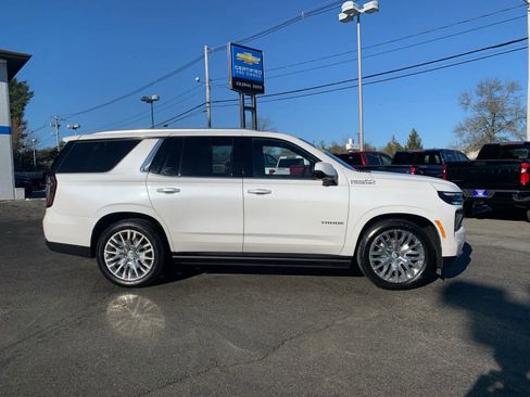 Used 2025 Chevrolet Tahoe High Country image 7