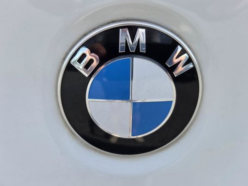 Used 2013 BMW 528i Sedan RWD image 24