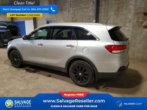 Used 2018 Kia Sorento FWD V6 image 3
