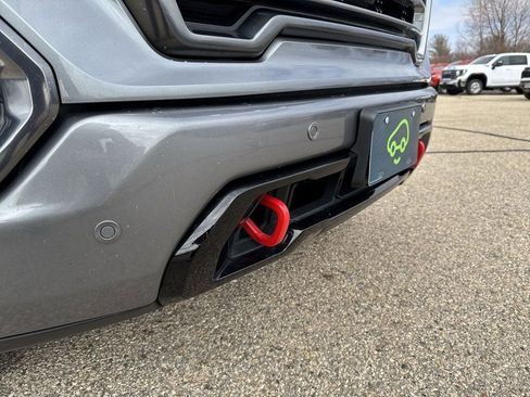 Certified 2021 GMC Sierra 1500 AT4 w/ AT4 Premium Package image 7