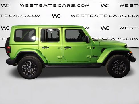 Used 2026 Jeep Wrangler Unlimited Sahara AWD/4WD image 48