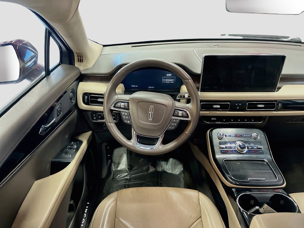Used 2022 Lincoln Nautilus Reserve w/ Equipment Group 201A AWD/4WD image 24