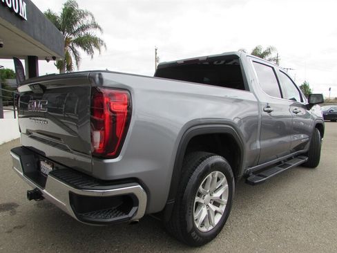 Used 2019 GMC Sierra 1500 SLE w/ SLE Value Package AWD/4WD image 9