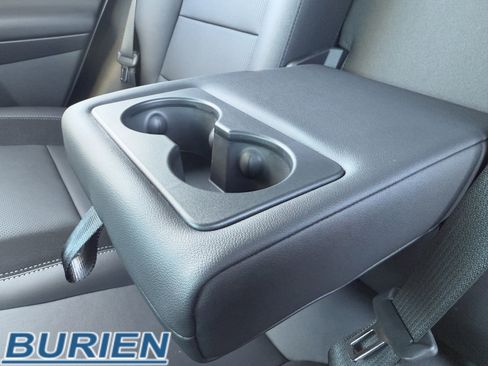 New 2026 Chevrolet Equinox EV LT image 24