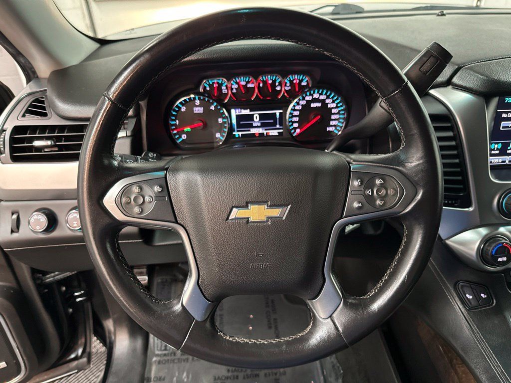 Used 2017 Chevrolet Suburban LT AWD/4WD image 13