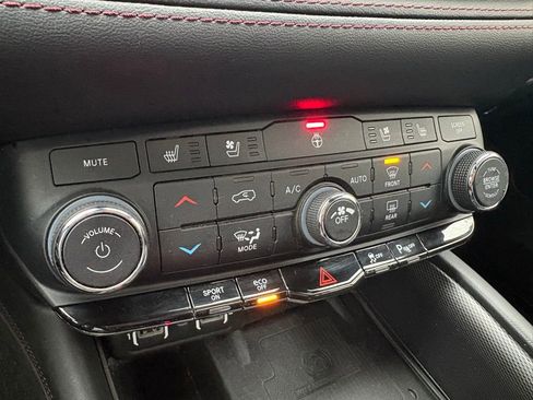 Used 2022 Dodge Durango R/T w/ Blacktop Package image 24