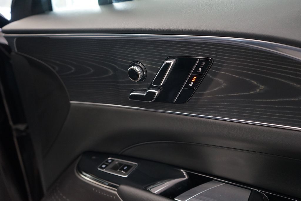 Used 2024 Cadillac Lyriq Sport w/ LPO, Floor Liner Package AWD/4WD image 52