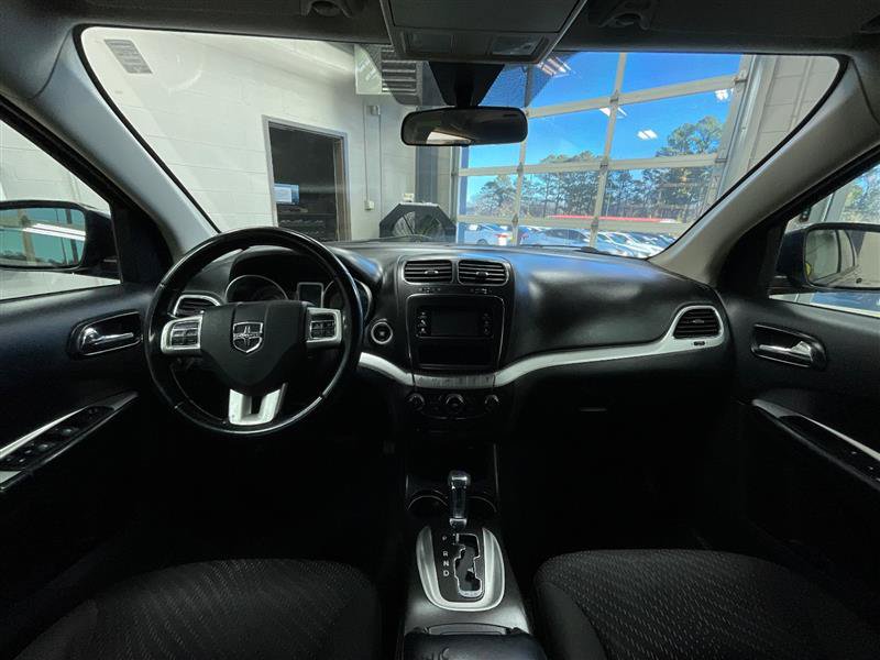 Used 2018 Dodge Journey SE w/ Popular Equipment Group FWD image 17